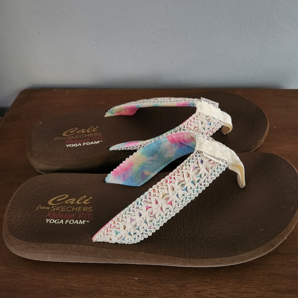 SKECHERS Cali Relaxed Fit Yoga Foam Lace Strap Sandals Size 10